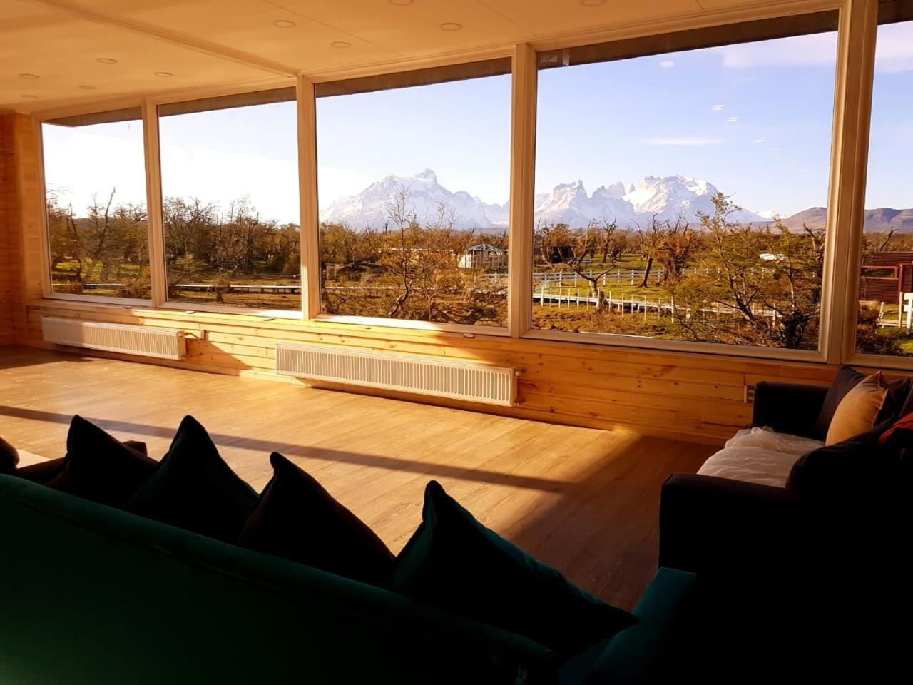 Pampa Hostel Torres del Paine National Park Eksteriør billede